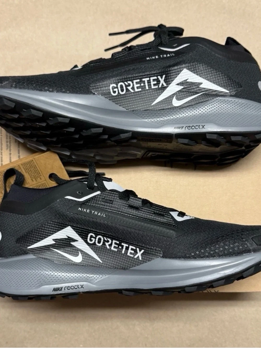 Nike Pegasus Trail 5 GORE-TEX Black Anthracite Mens size 7.5 Shoes NEW!